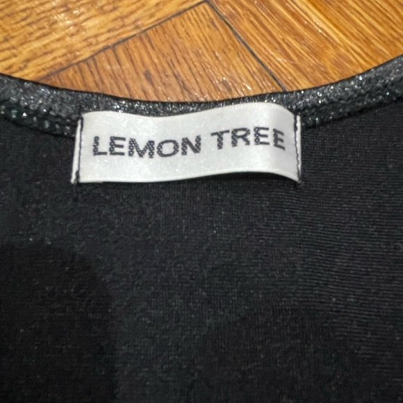 Bundle of Lemon Tree Shimmery Metallic Spandex Tank Tops in EUC (SIZE S) - Picture 4 of 8